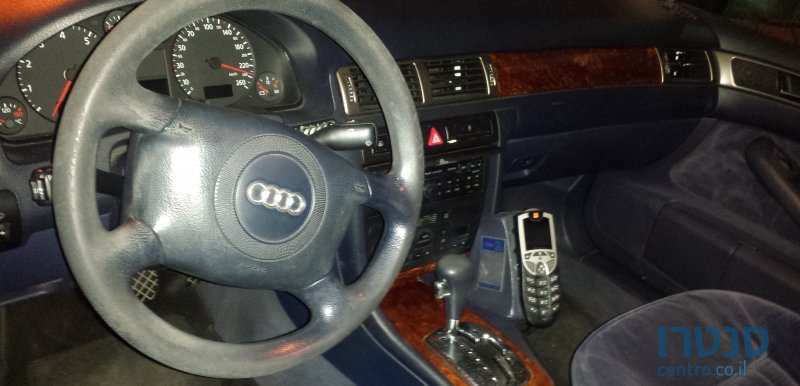 2001' Audi A6 photo #4