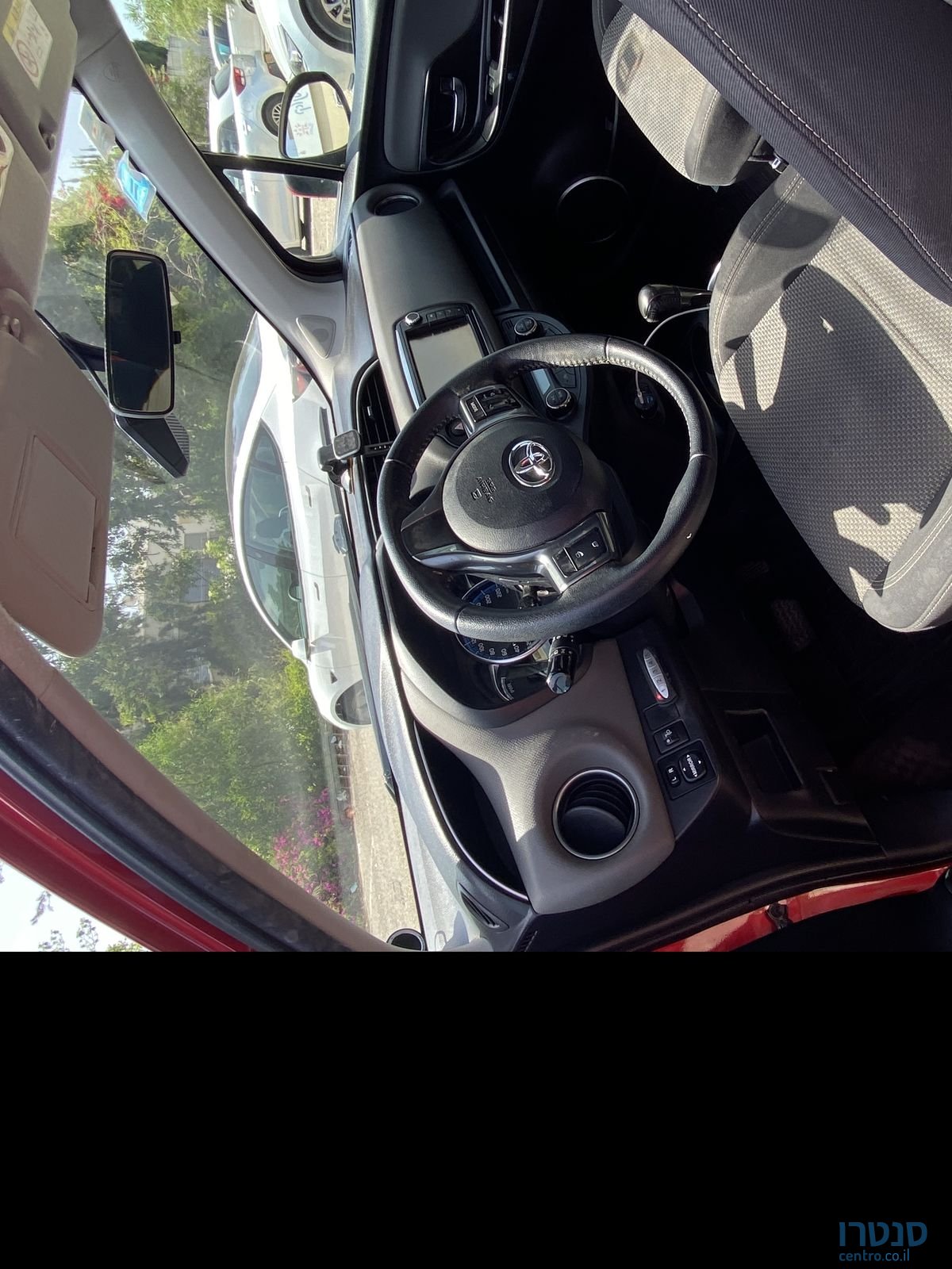 2016' Toyota Yaris טויוטה יאריס photo #2