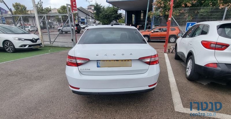 2021' Skoda Superb סקודה סופרב photo #4