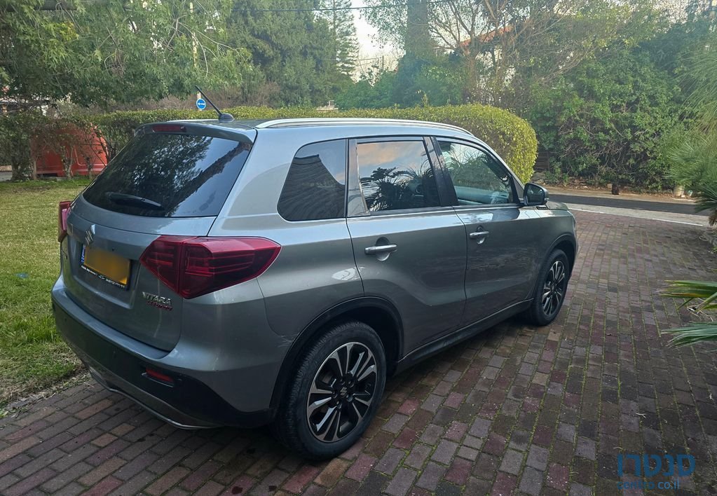 2020' Suzuki Vitara סוזוקי ויטרה photo #2