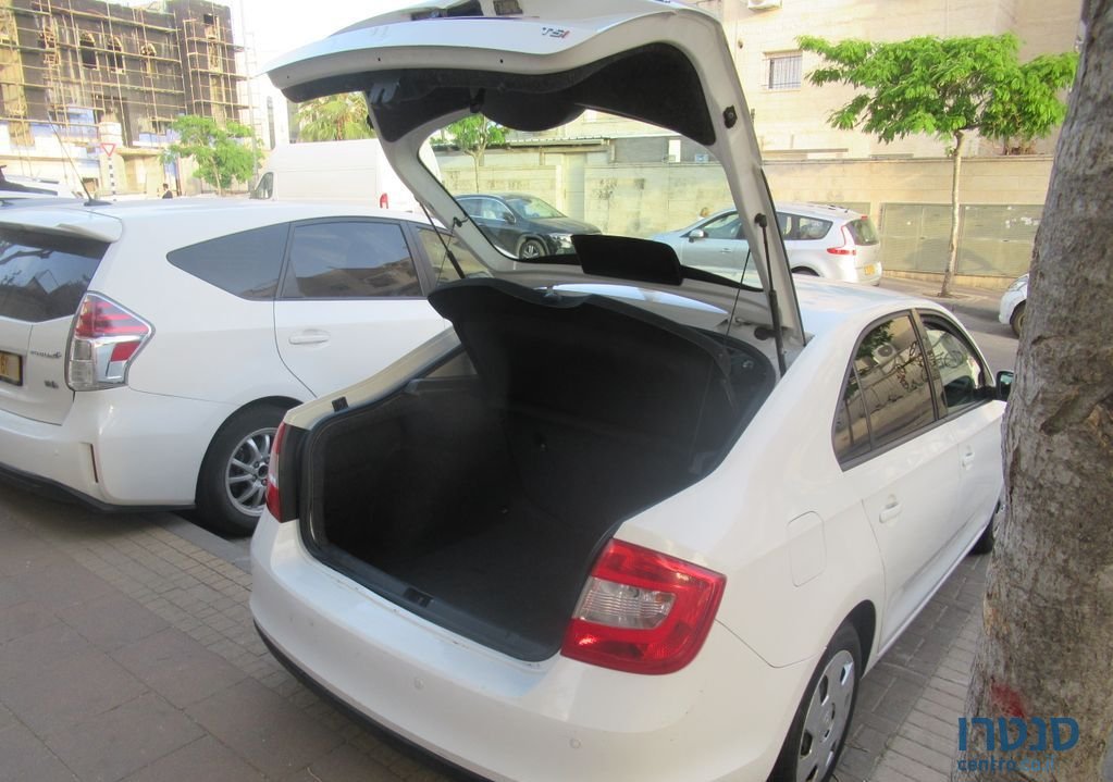 2013' Skoda Rapid סקודה ראפיד photo #1