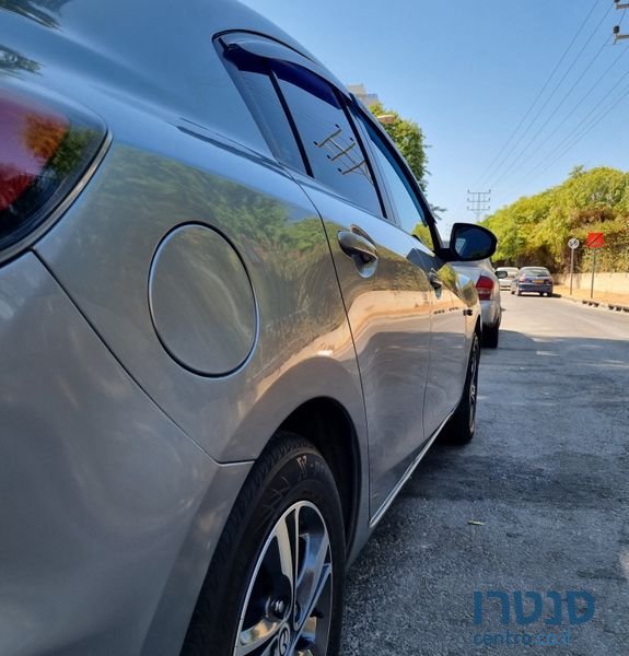 2011' Mazda 3 מאזדה photo #1