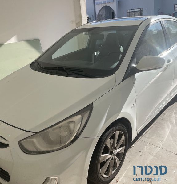 2012' Hyundai i25 יונדאי אקסנט photo #2