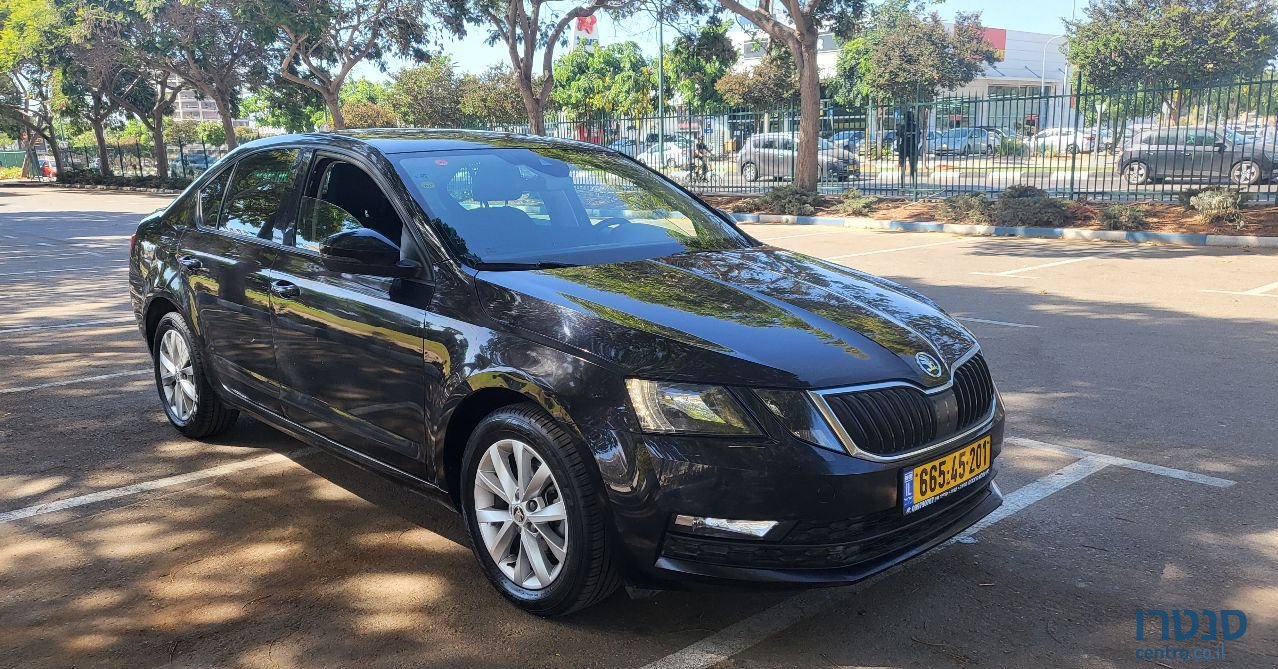 2019' Skoda Octavia סקודה אוקטביה photo #2