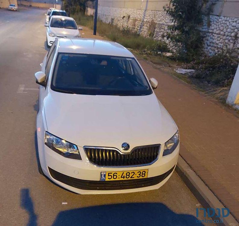 2017' Skoda Octavia סקודה אוקטביה photo #3