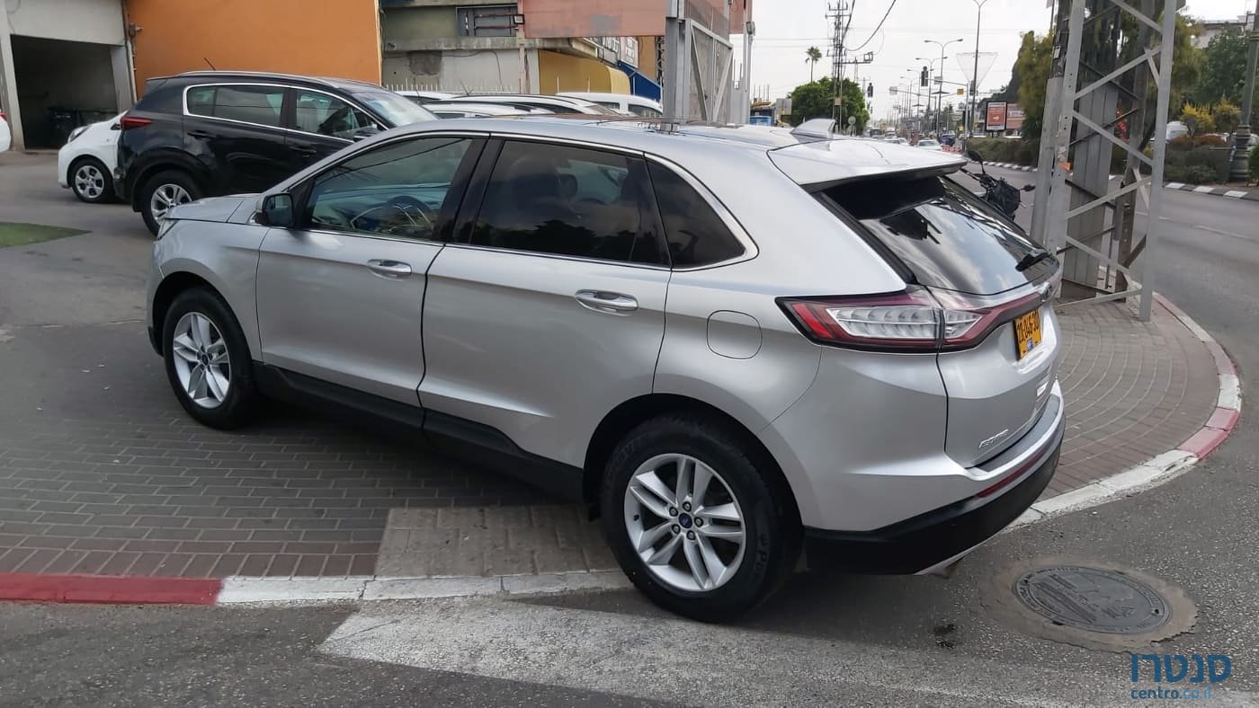 2016' Ford Edge photo #2