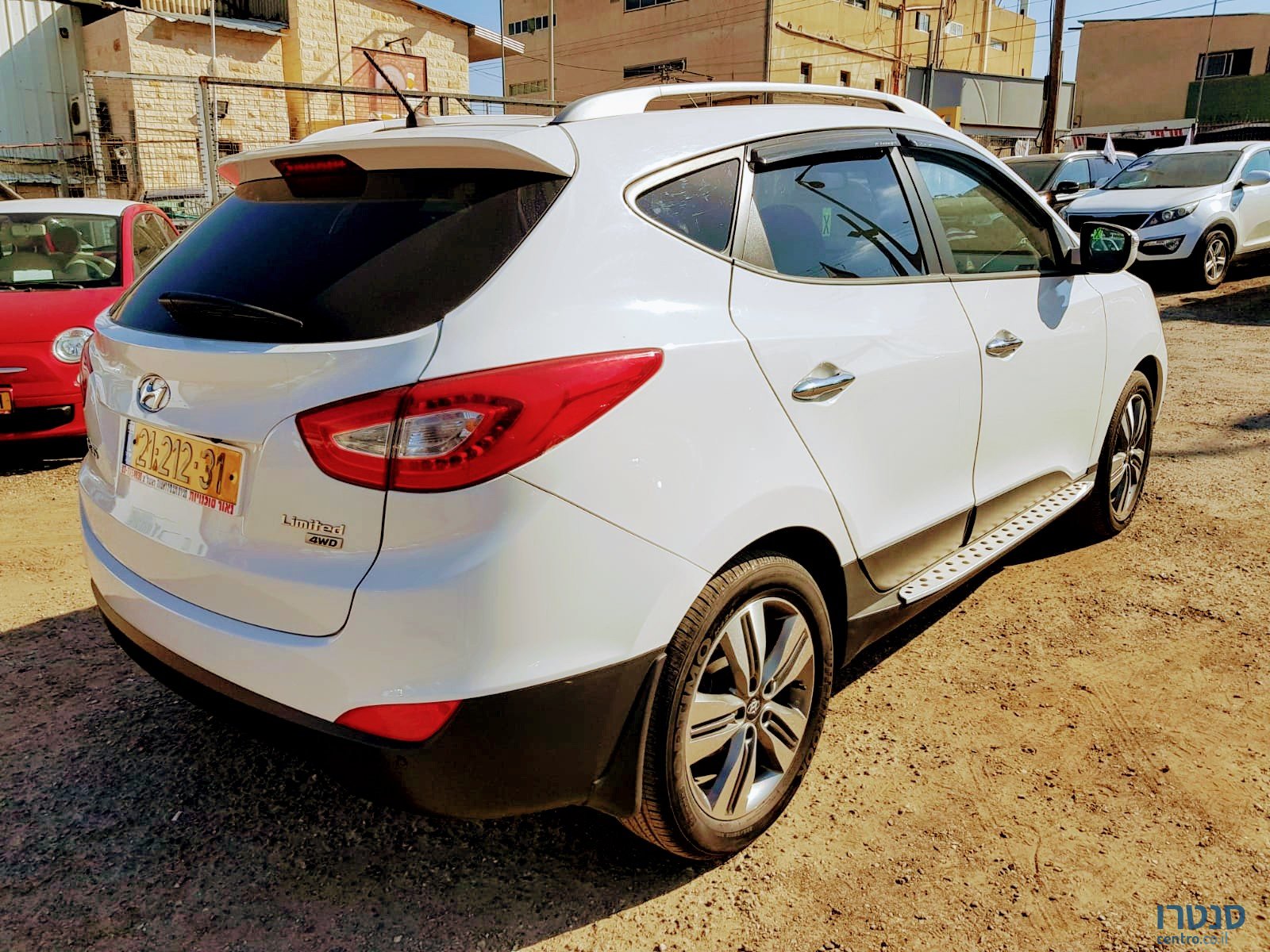 2015' Hyundai ix35 photo #2