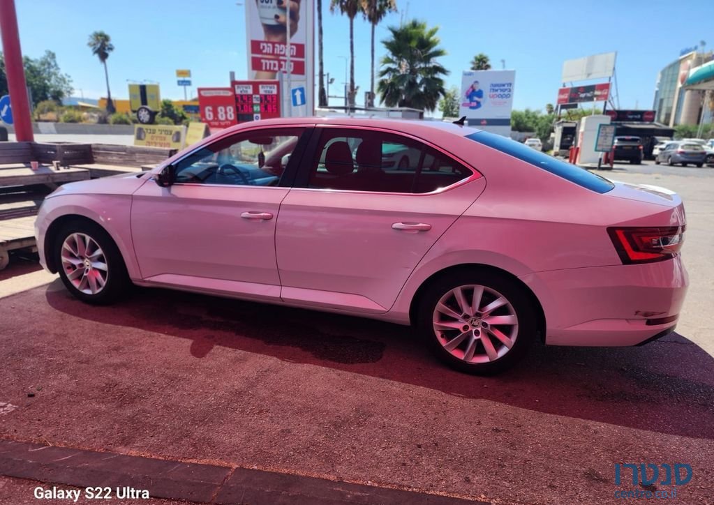 2016' Skoda Superb סקודה סופרב photo #6