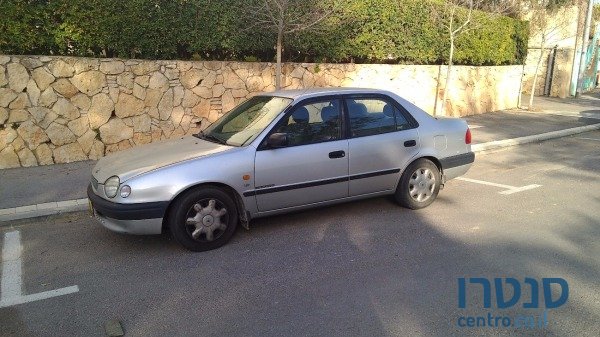 1998' Toyota Corolla photo #1