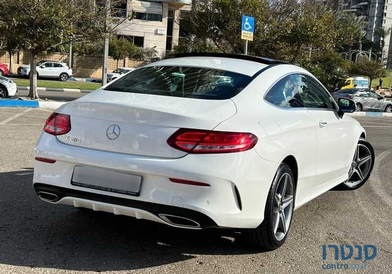 2018' Mercedes-Benz C-Class מרצדס photo #3