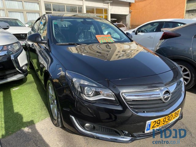 2016' Opel Insignia photo #1