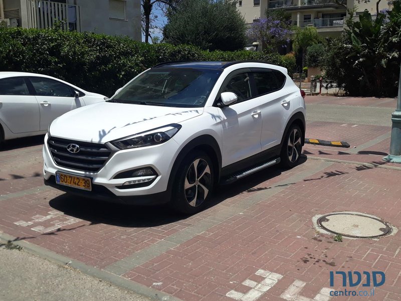 2016' Hyundai Tucson photo #6