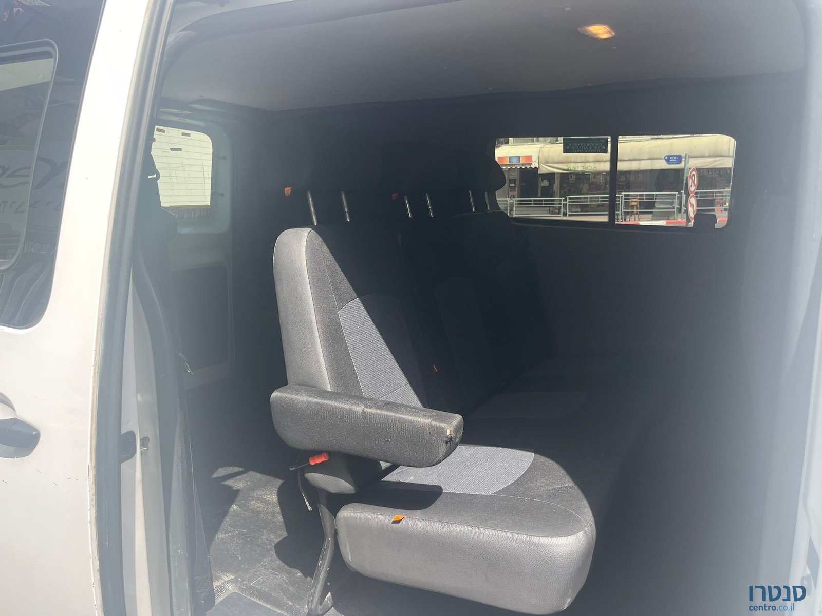 2020' Citroen Jumpy photo #3