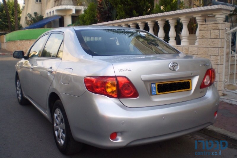 2008' Toyota Corolla photo #3