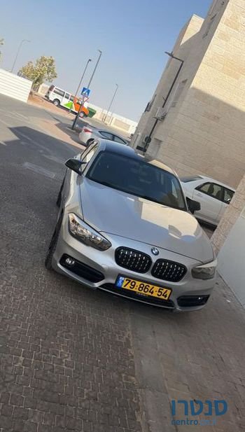 2015' BMW 1 Series ב.מ.וו סדרה 1 photo #3