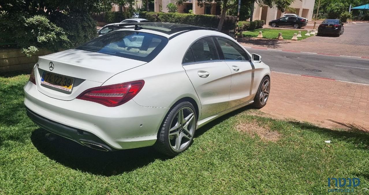 2017' Mercedes-Benz CLA מרצדס-בנץ photo #5