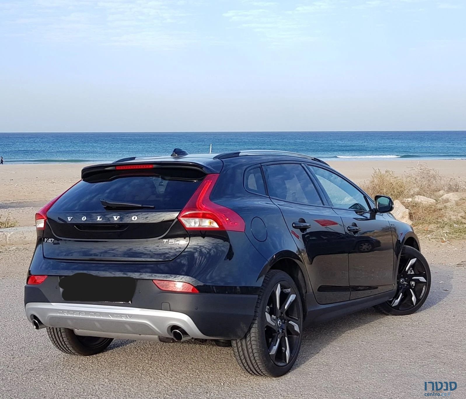 2018' Volvo V40 וולוו קרוס קאנטרי photo #2