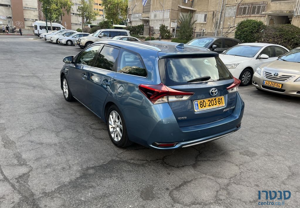 2016' Toyota Auris טויוטה אוריס photo #3