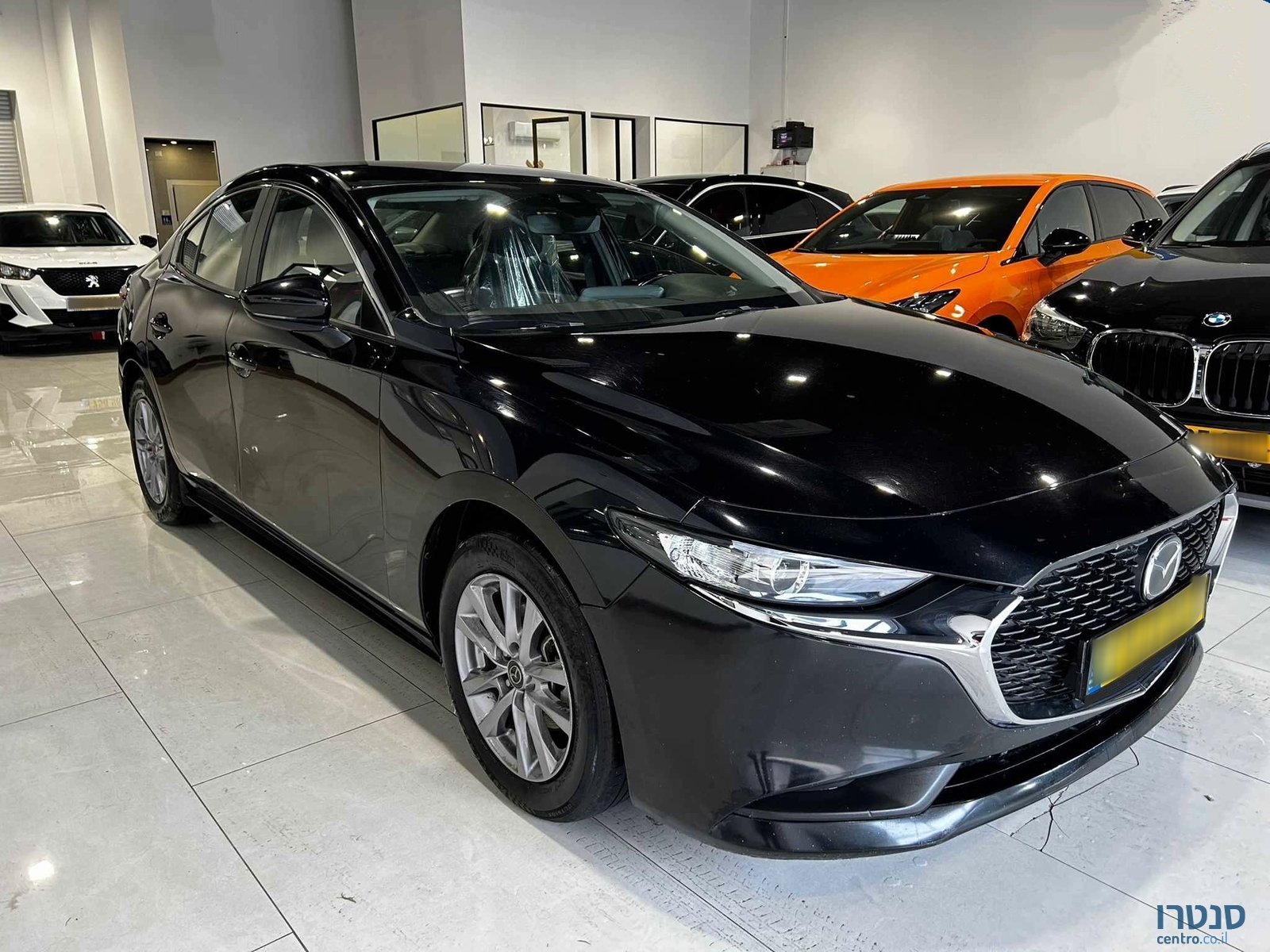 2022' Mazda 3 photo #2