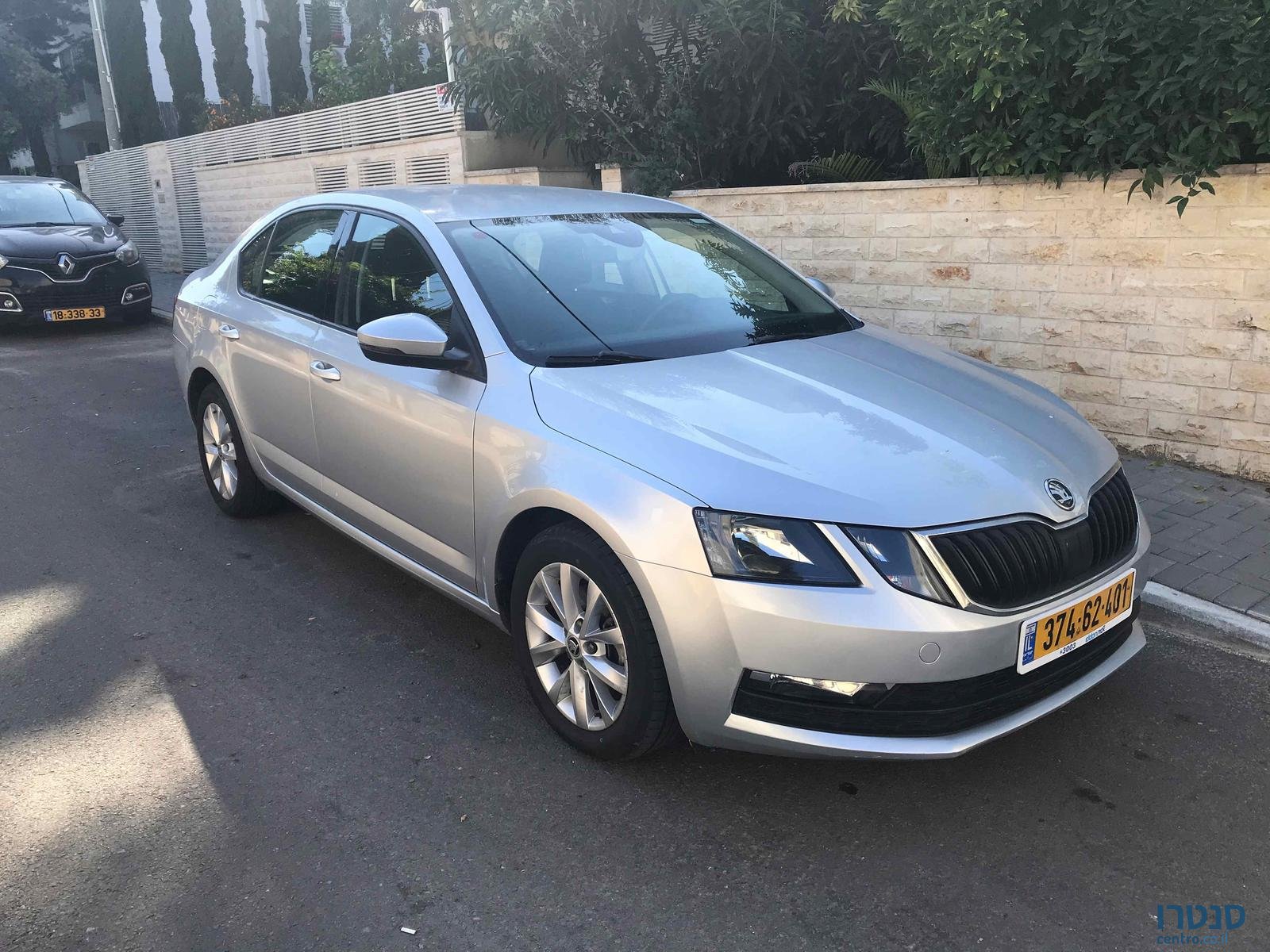 2018' Skoda Octavia TSI photo #3