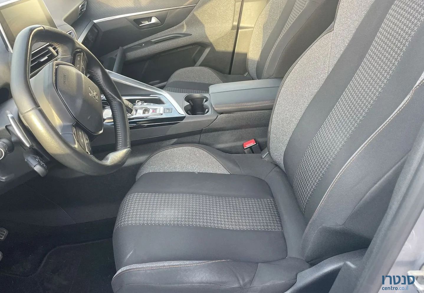 2020' Peugeot 3008 פיג'ו photo #6