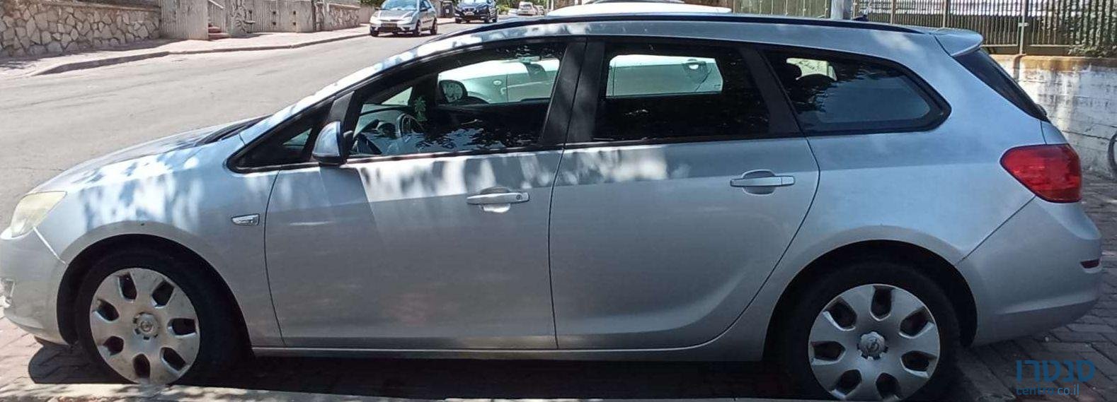 2012' Opel Astra אופל אסטרה photo #3