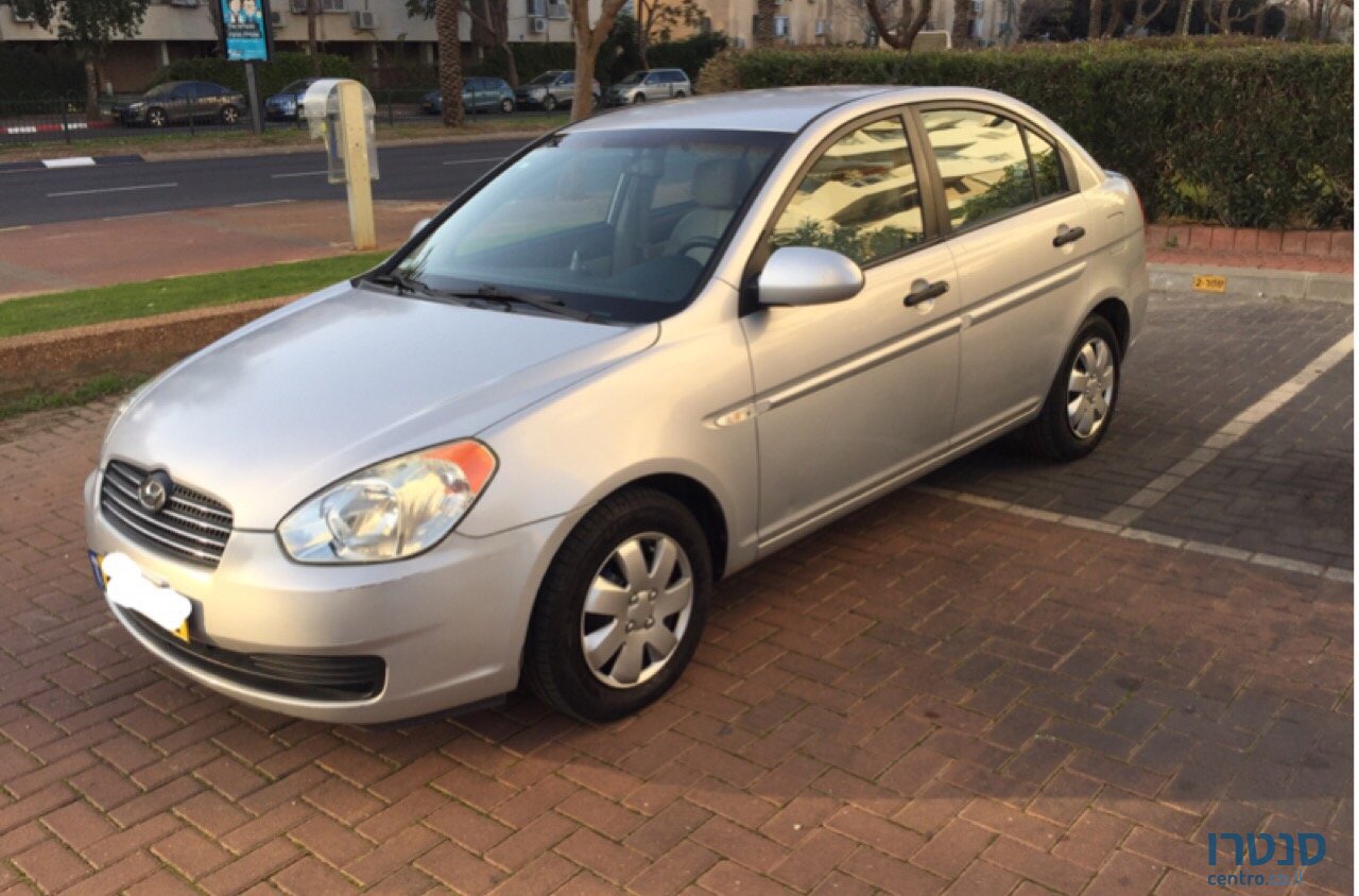 2007' Hyundai Accent photo #2