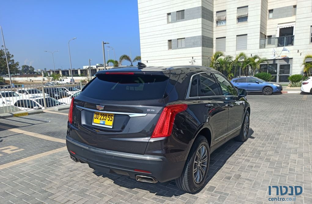 2017' Cadillac Xt5 קאדילק photo #2