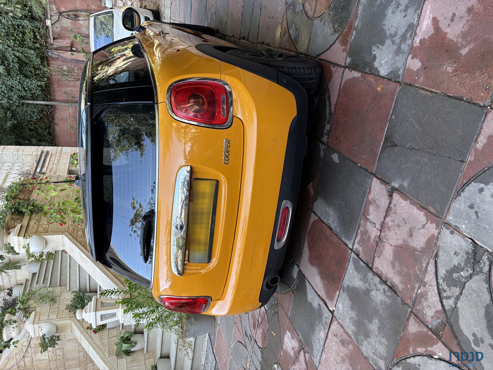 2014' MINI Cooper photo #5