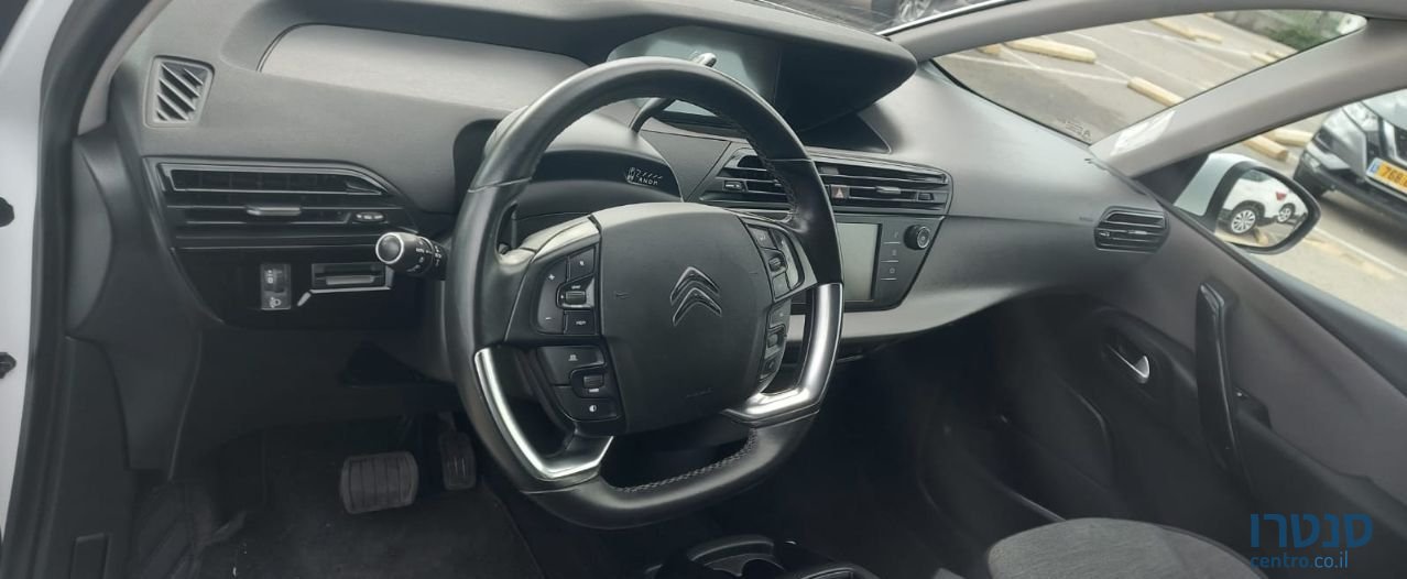 2019' Citroen C4 Picasso סיטרואן C4 פיקאסו photo #4