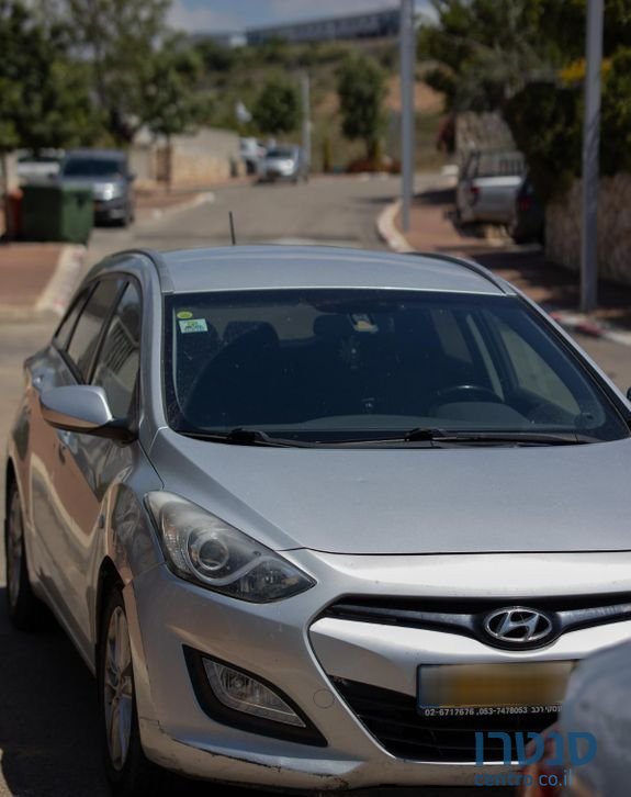 2015' Hyundai i30 יונדאי photo #4
