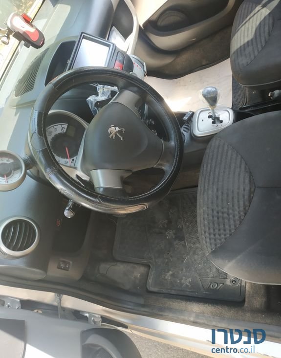 2014' Peugeot 107 פיג'ו photo #2