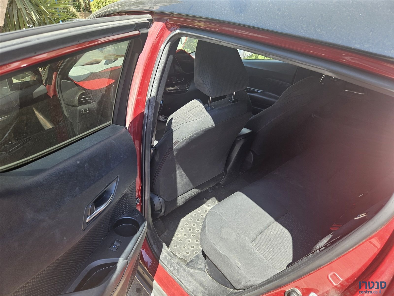 2019' Toyota C-HR טויוטה photo #4