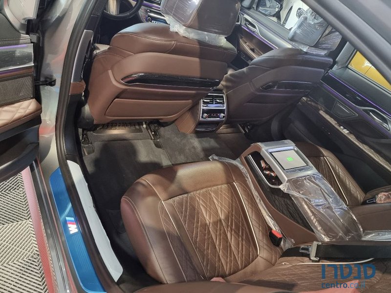 2021' BMW 7 Series ב.מ.וו סדרה 7 photo #6