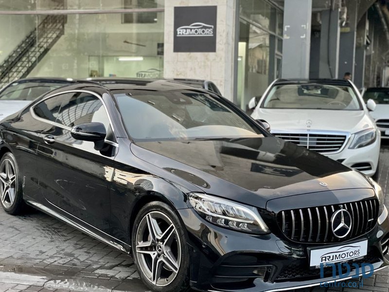 2019' Mercedes-Benz C-Class מרצדס photo #1