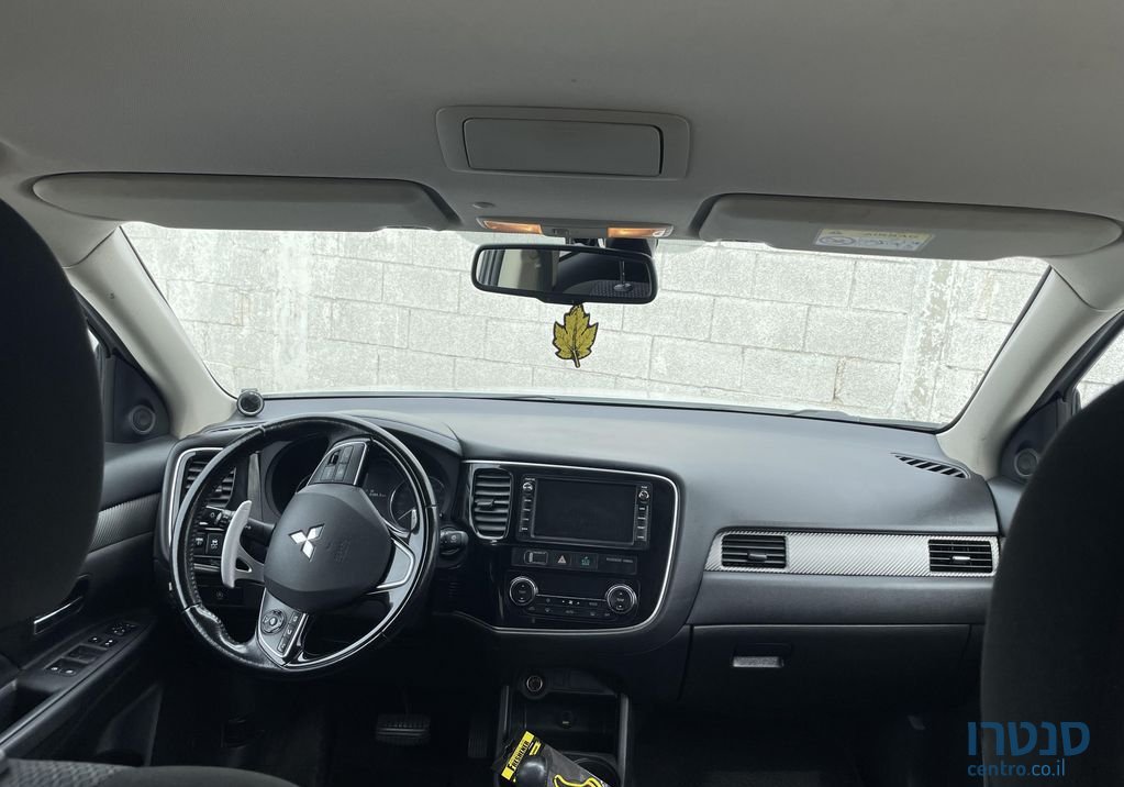 2016' Mitsubishi Outlander מיצובישי אאוטלנדר photo #3