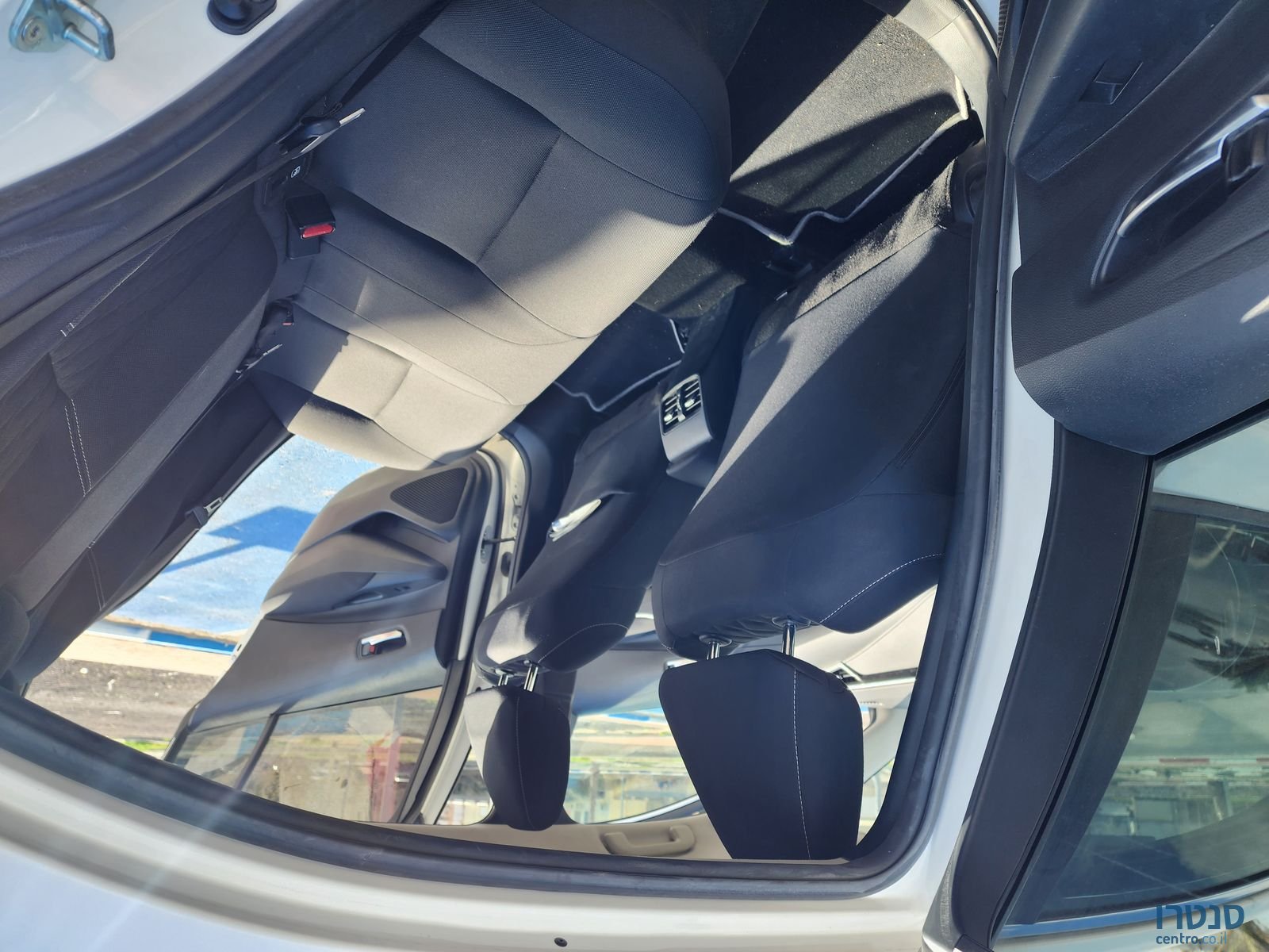 2020' Toyota Corolla טויוטה קורולה photo #4