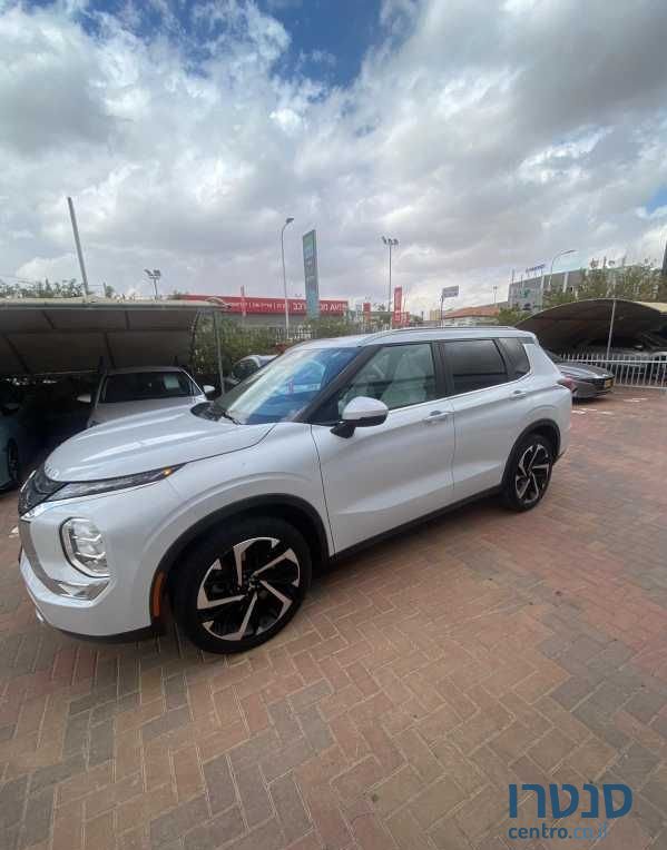 2021' Mitsubishi Outlander מיצובישי אאוטלנדר photo #4
