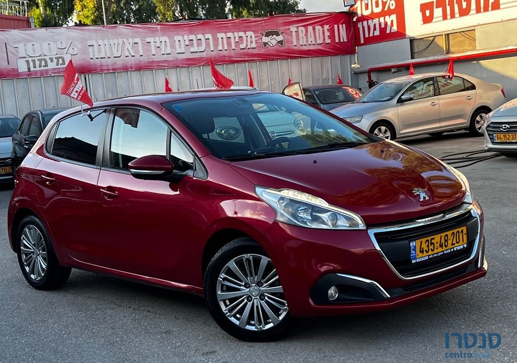 2018' Peugeot 208 פיג'ו photo #1