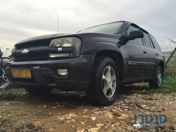 2004' Chevrolet Trailblazer photo #3