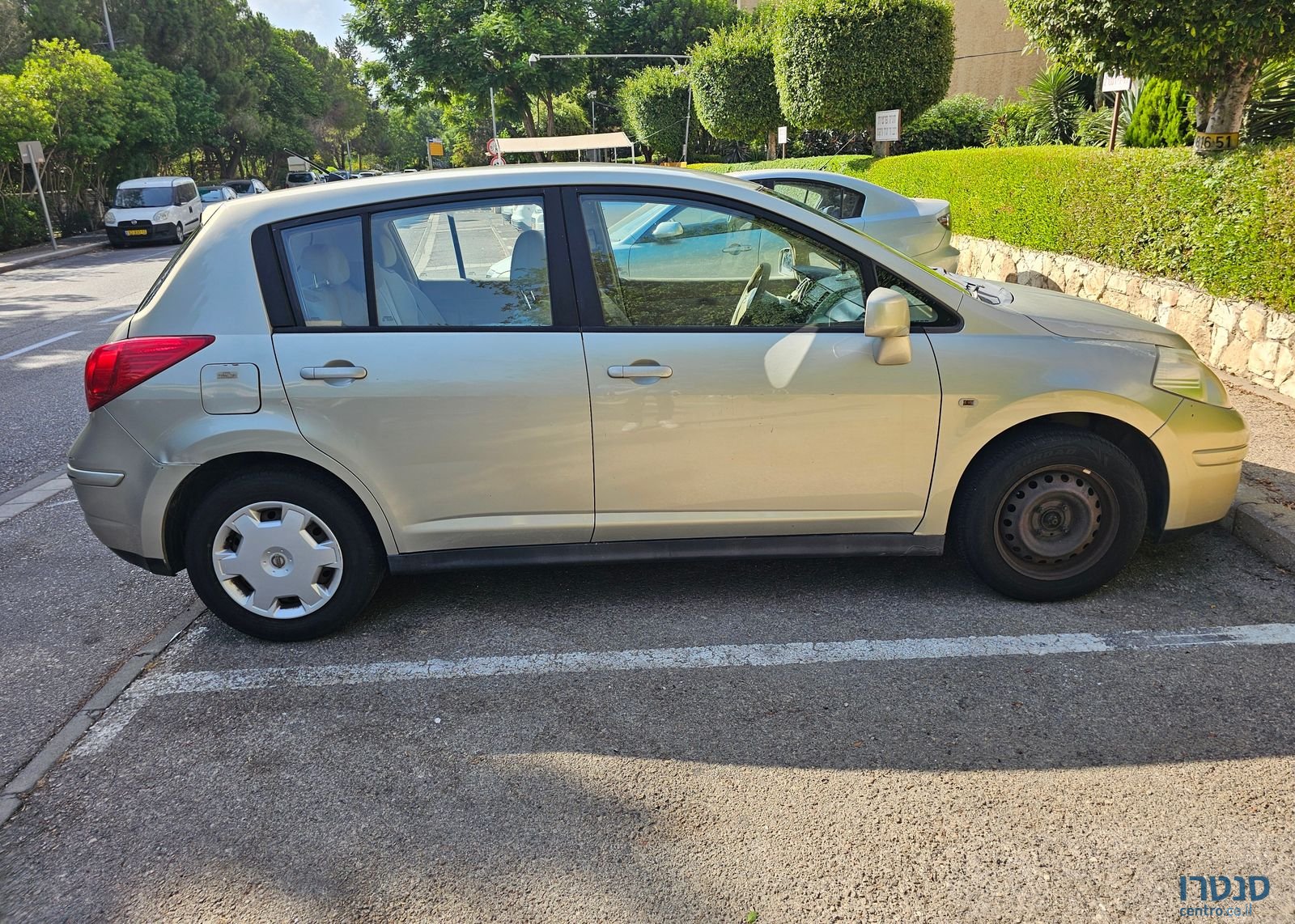 2009' Nissan Tiida ניסאן טידה photo #2