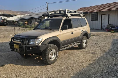 2001' Toyota Land Cruiser טויוטה לנד קרוזר