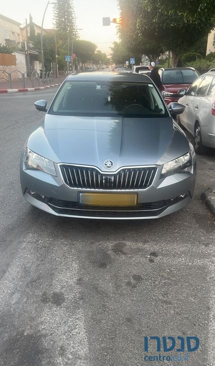 2017' Skoda Superb סקודה סופרב photo #1