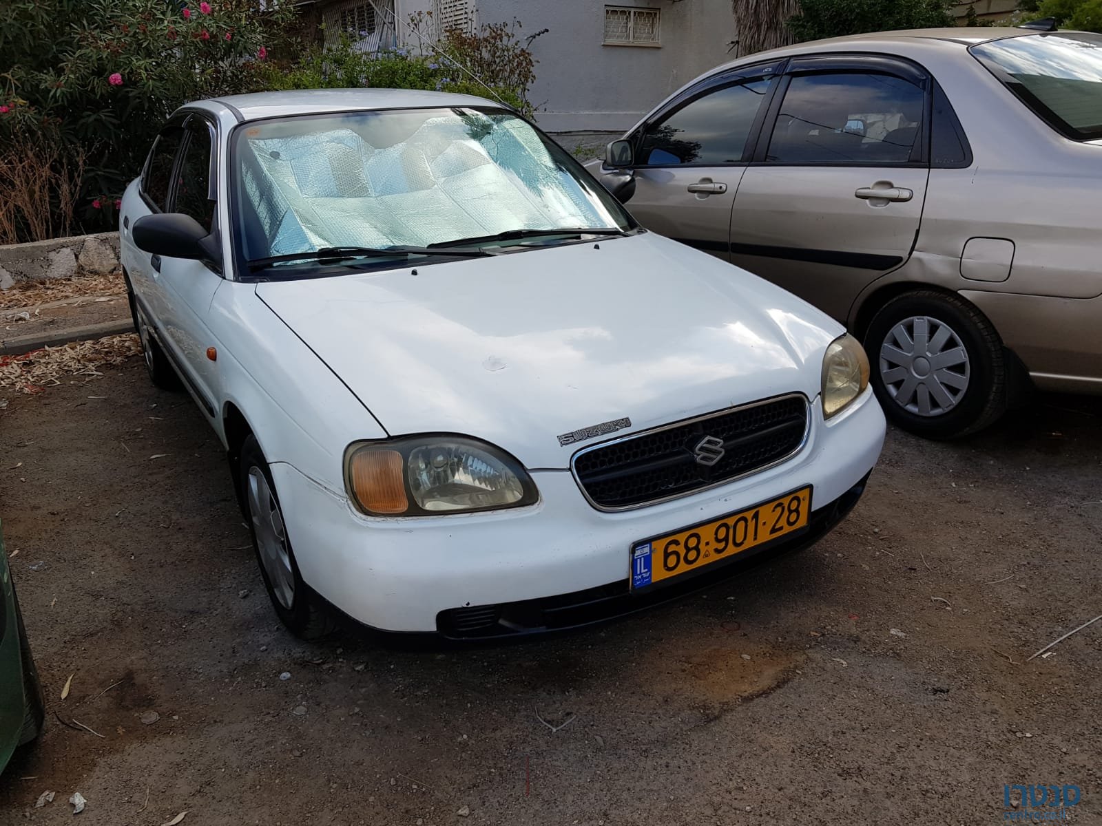 2000' Suzuki Baleno photo #1