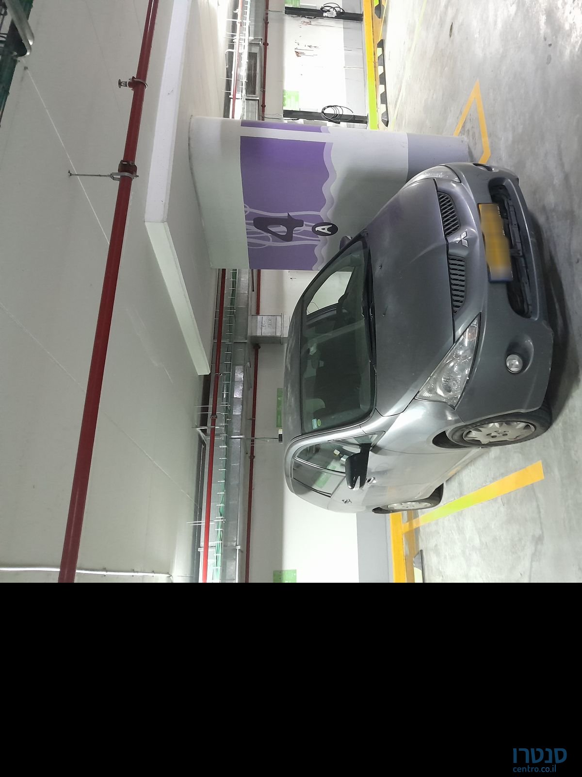 2008' Mitsubishi Grandis מיצובישי גרנדיס photo #1