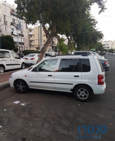 2003' Mazda Demio photo #2
