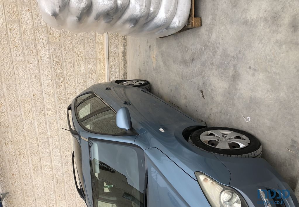 2010' Hyundai I30Cw יונדאי photo #3