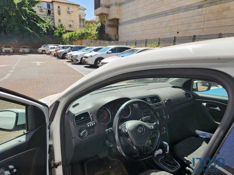 2015' Volkswagen Polo פולקסווגן פולו photo #3