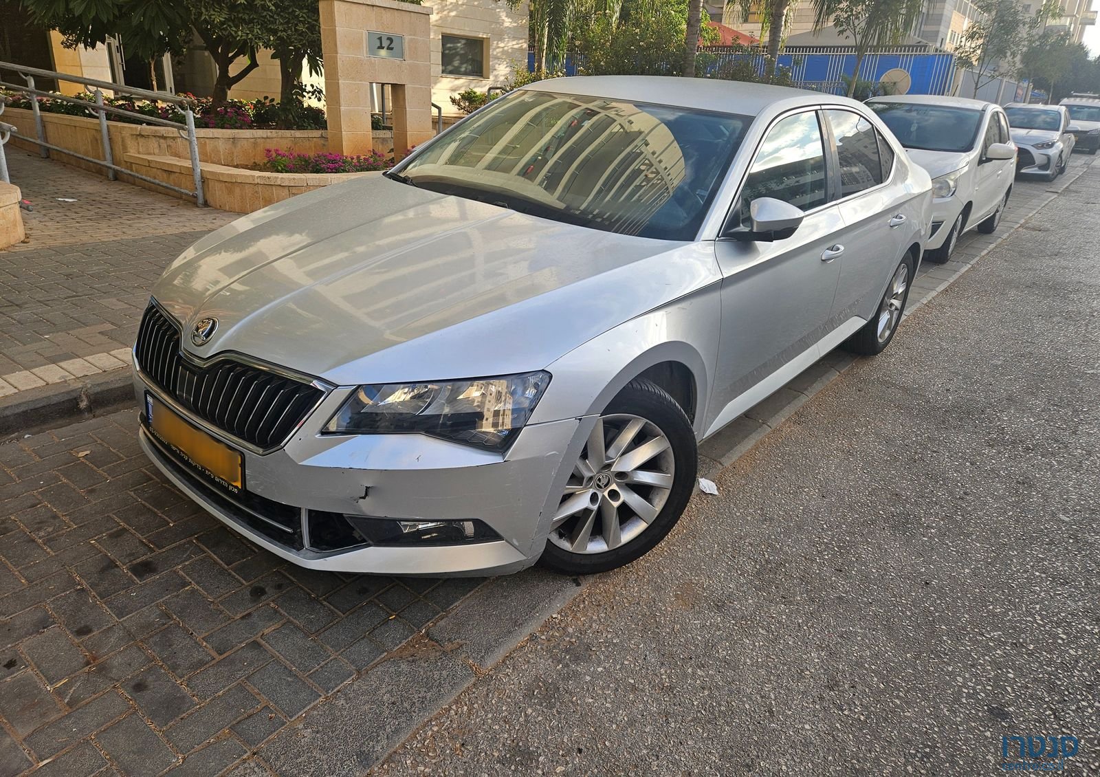 2016' Skoda Superb סקודה סופרב photo #3