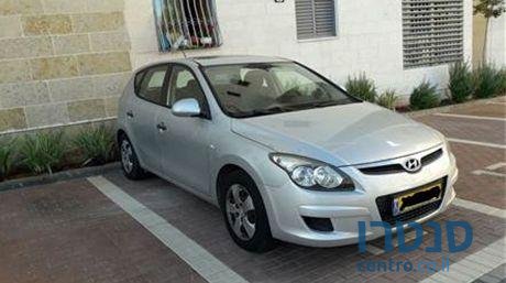 2010' Hyundai I30 יונדאי photo #2